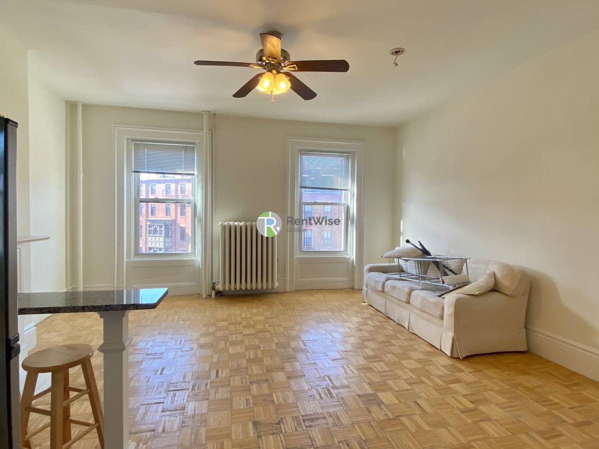 Apartment for rent at 90 Charles St #32, Boston, MA 02114