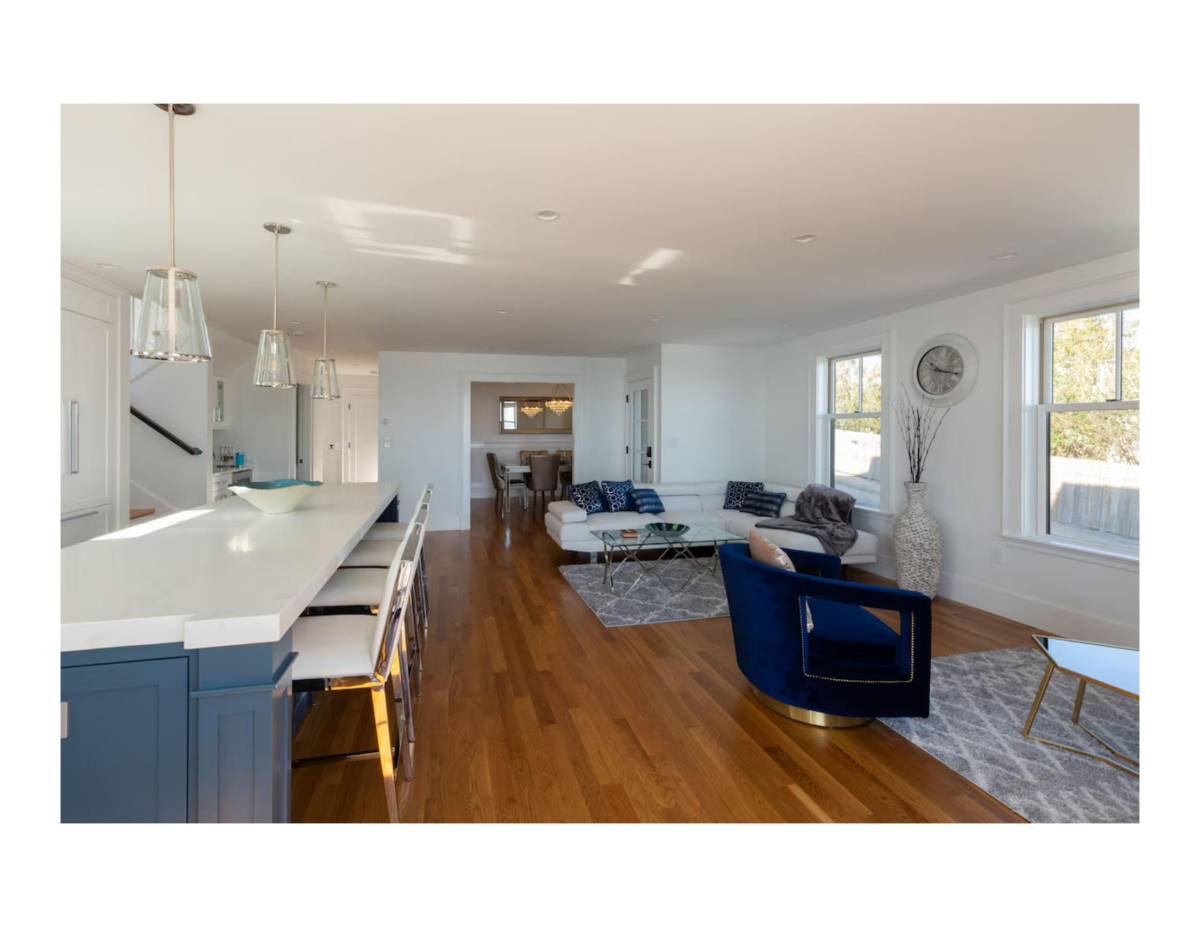 Apartment for rent at 153 Bayside Rd #1, Quincy, MA 02171