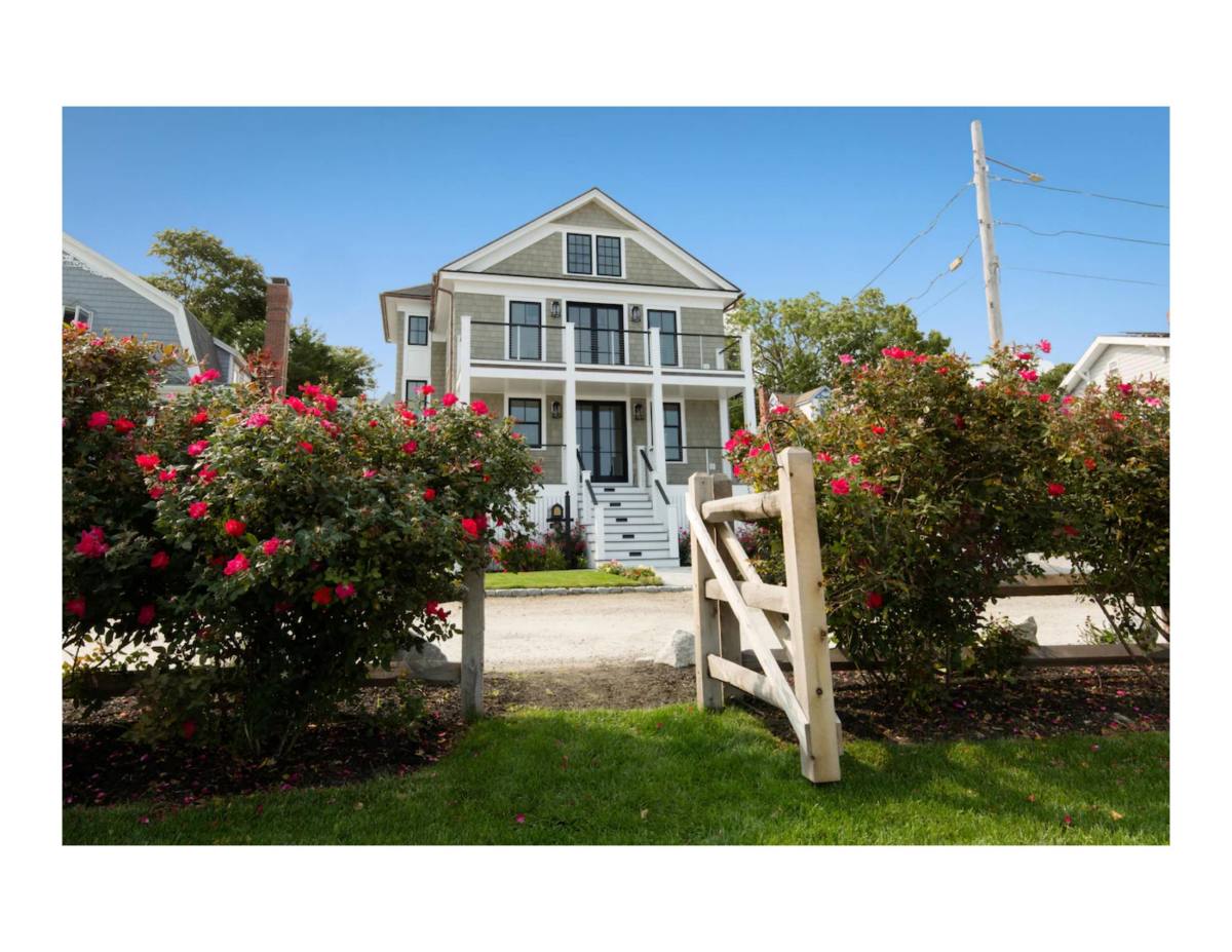 Apartment for rent at 153 Bayside Rd #1, Quincy, MA 02171