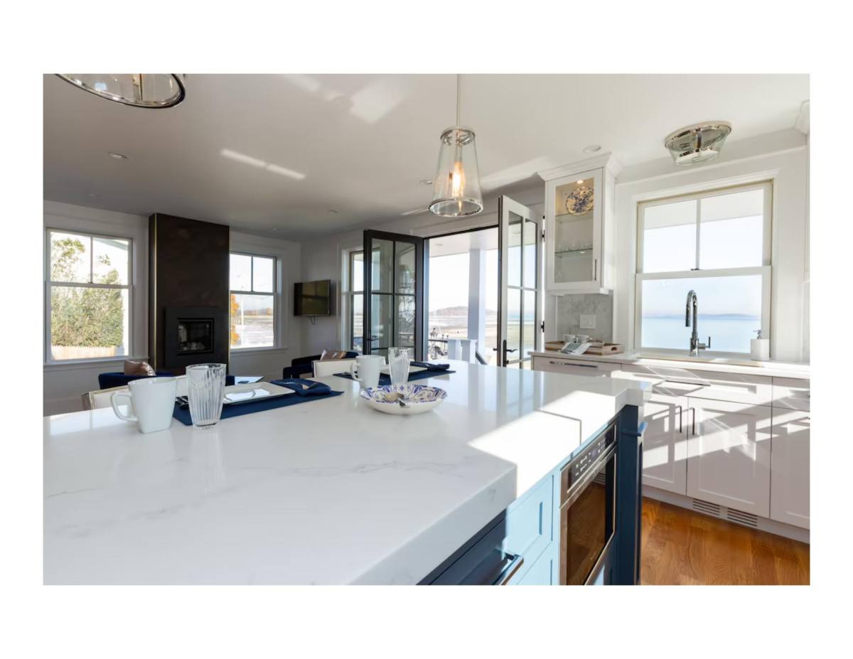 Apartment for rent at 153 Bayside Rd #1, Quincy, MA 02171