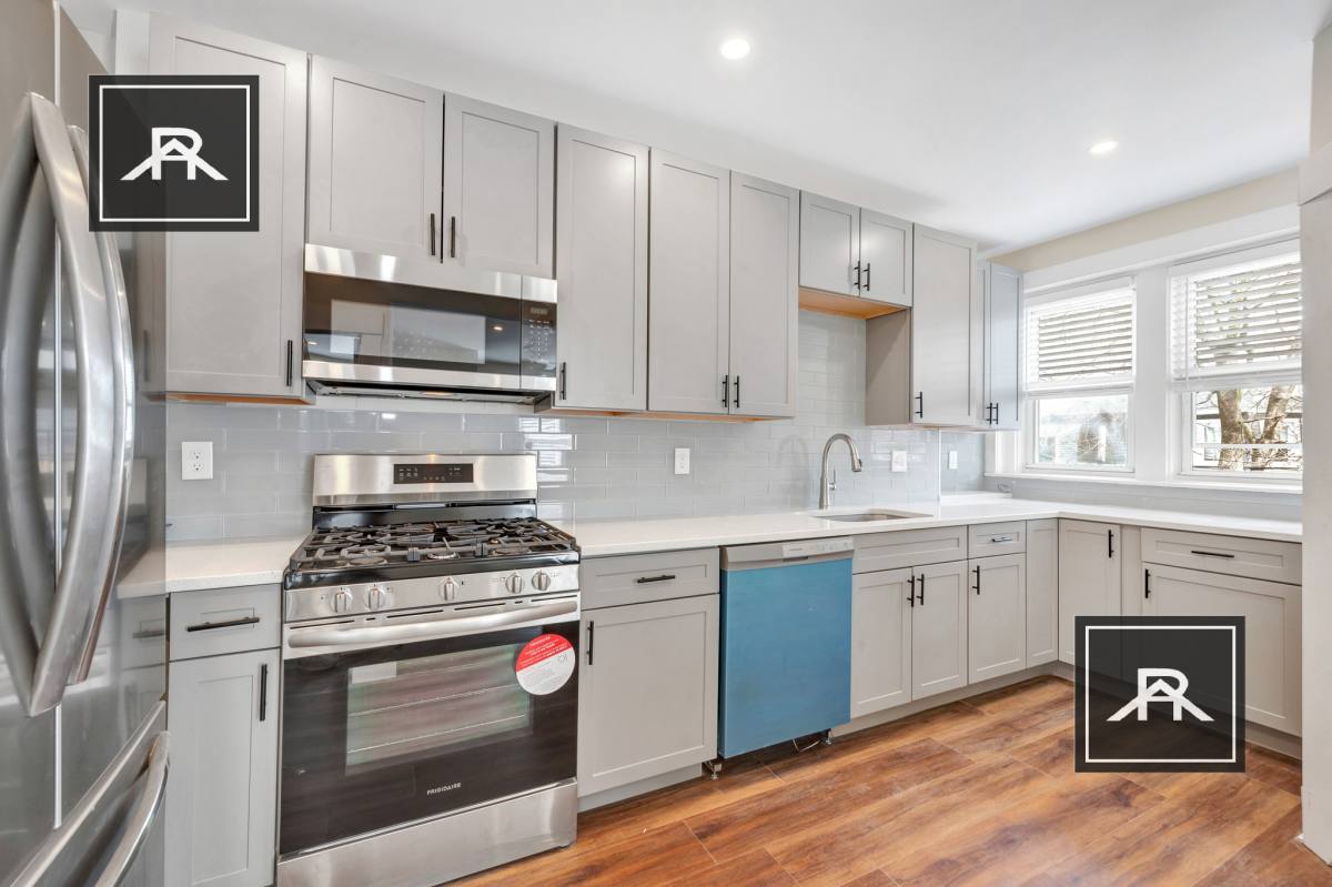 Apartment for rent at 105 School St #2, Roxbury, MA 02119