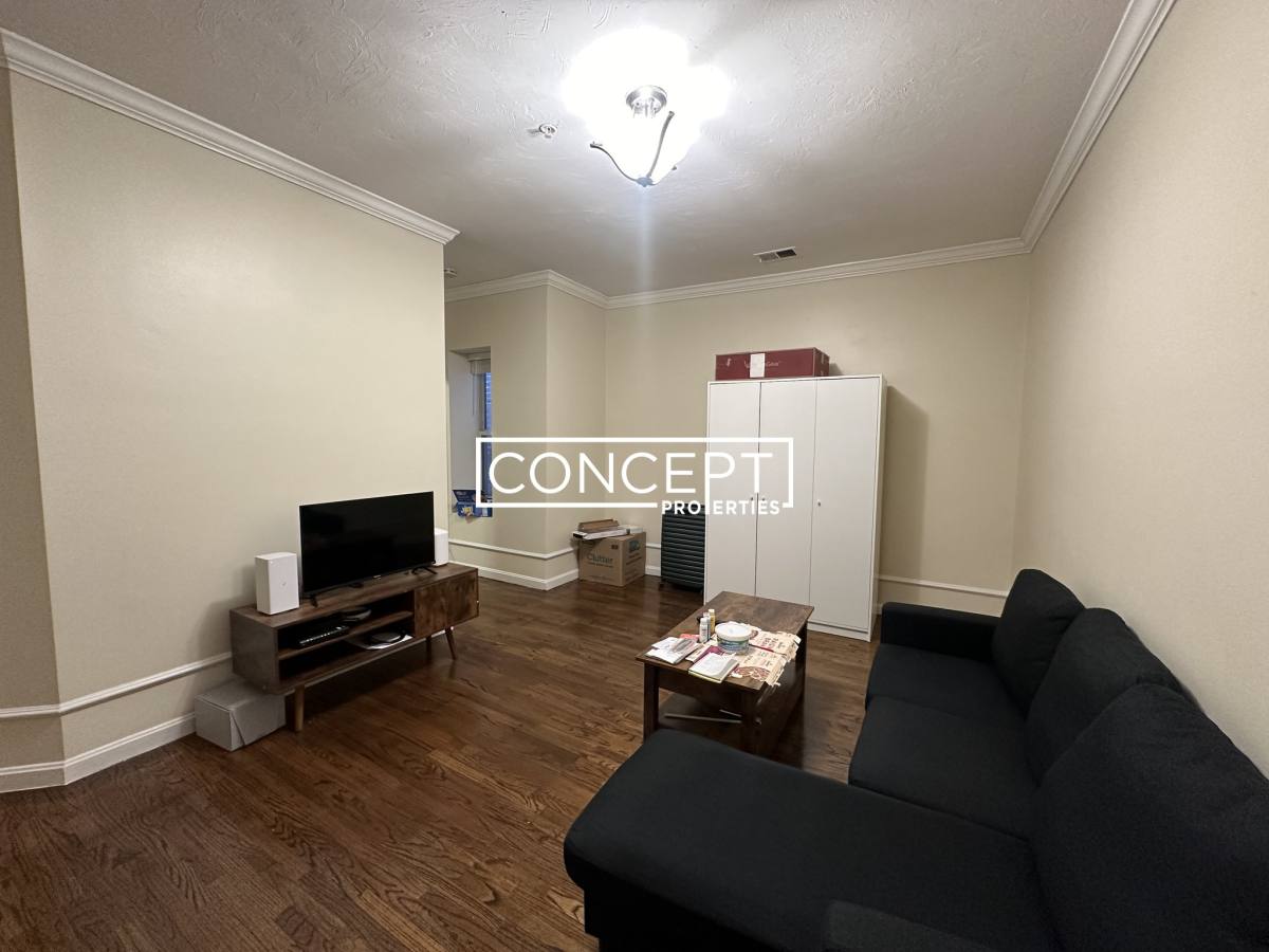 Apartment for rent at 712 Shawmut Ave #4, Roxbury, MA 02119