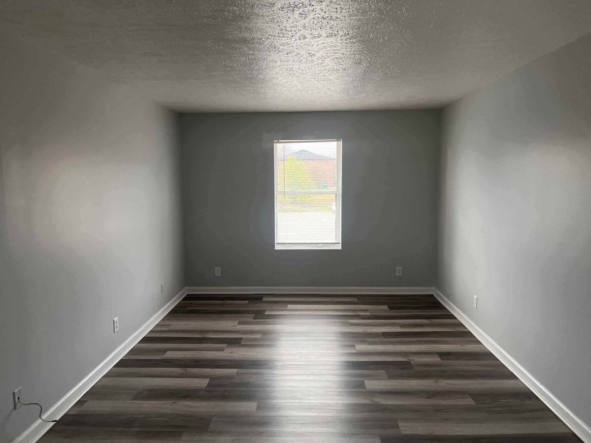 Apartment for rent at 630 Seminole Rd, Radcliff, KY 40160