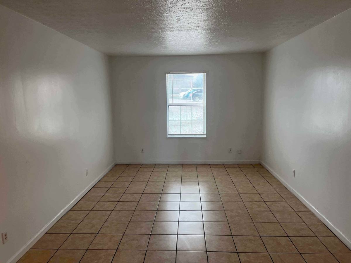Apartment for rent at 630 Seminole Rd, Radcliff, KY 40160