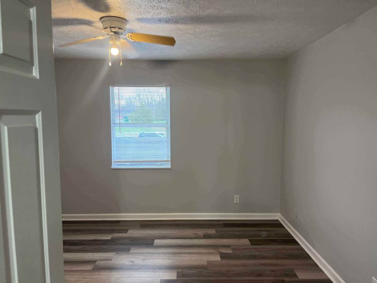 Apartment for rent at 630 Seminole Rd, Radcliff, KY 40160