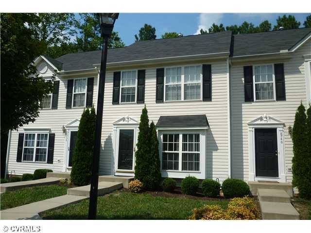 Townhouse for rent at 8738 Springwater Dr, Henrico, VA 23228