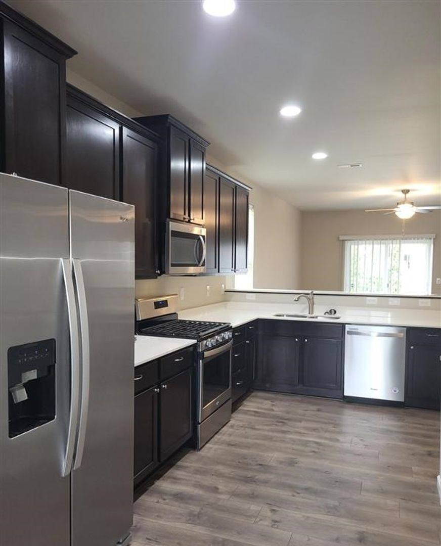 Apartment for rent at 556 Bondgard Ave E, Enumclaw, WA 98022