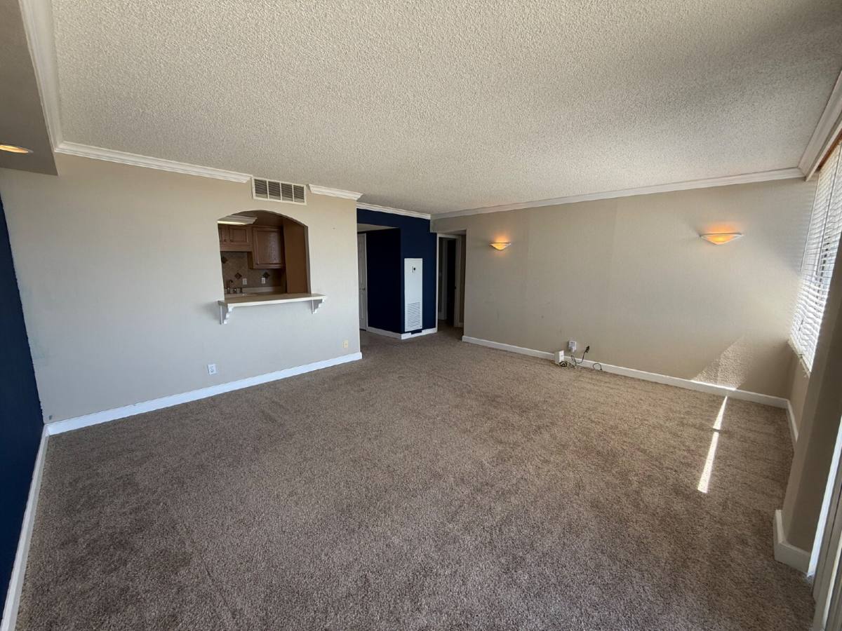 Condo for rent at 410 W 7th St #1422, Tulsa, OK 74119