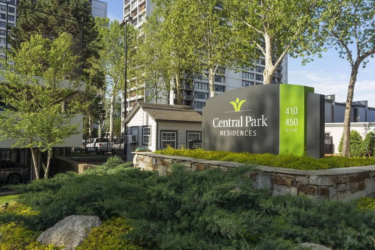 Condo for rent at 410 W 7th St #1422, Tulsa, OK 74119