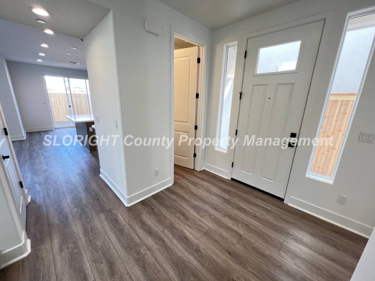 House for rent at 1974 San Luis Ranch Rd, San Luis Obispo, CA 93405