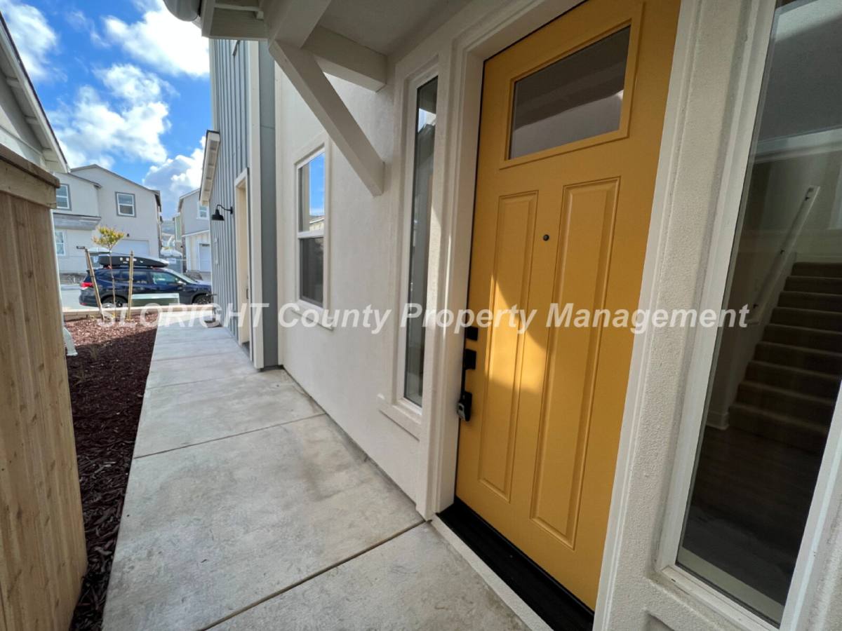 House for rent at 1974 San Luis Ranch Rd, San Luis Obispo, CA 93405