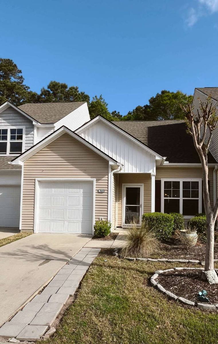 Townhouse for rent at 310 Bulkhead Bend, Calabash, NC 28467