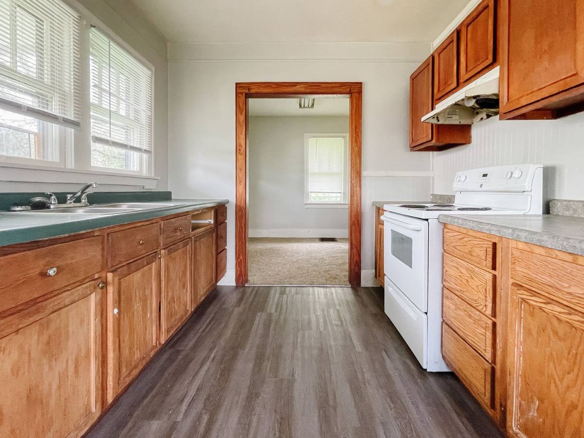 House for rent at 1920 S Gharkey St, Muncie, IN 47302