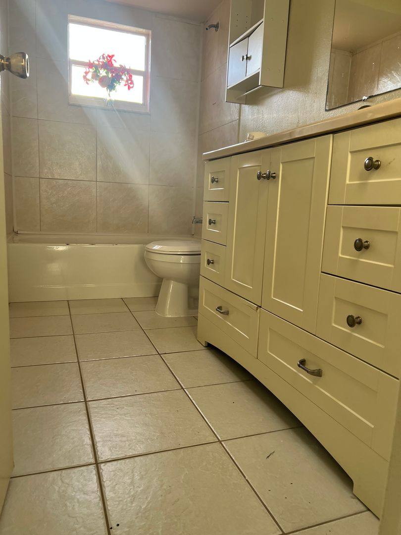 Apartment for rent at 1517-21 SW Santa Barbara, Cape Coral, FL 33991