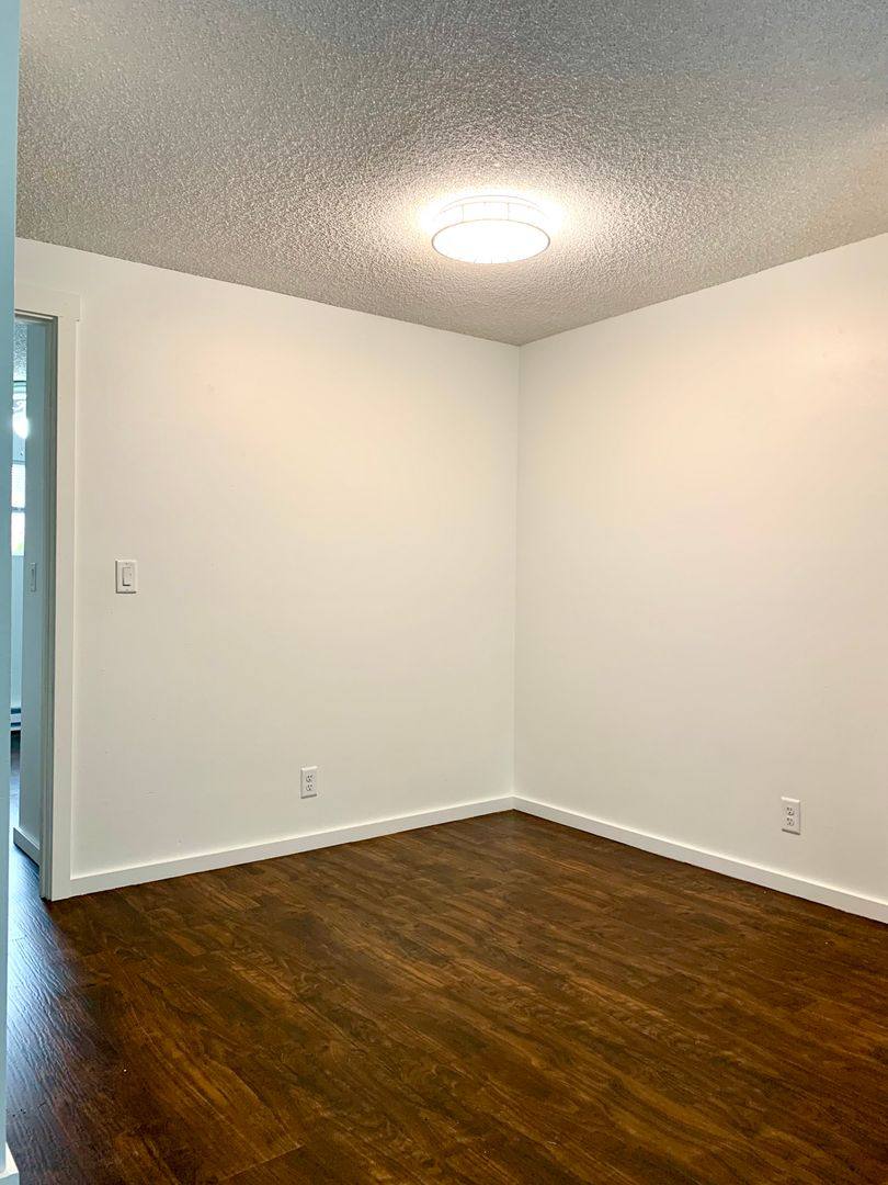 Apartment for rent at 1010 - 1040 Lansford Dr SE, Salem, OR 97302