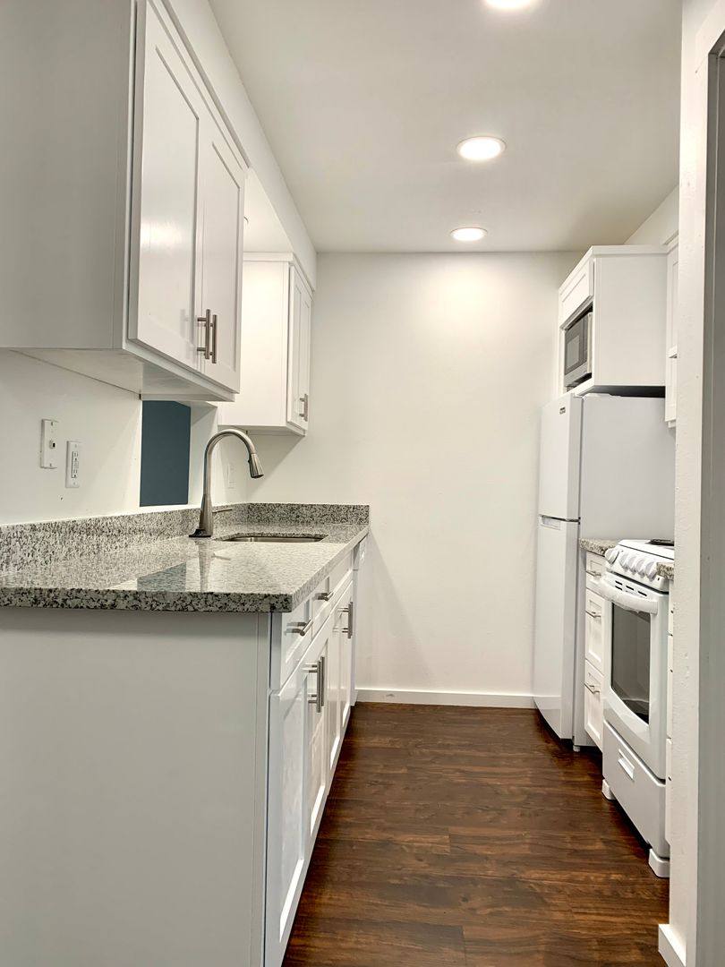 Apartment for rent at 1010 - 1040 Lansford Dr SE, Salem, OR 97302