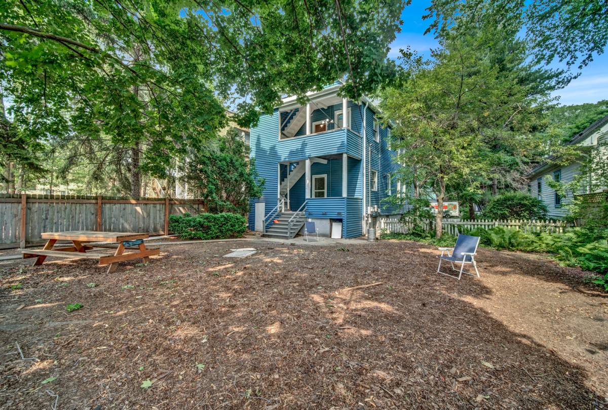 Apartment for rent at 2142 Maple Ave, Evanston, IL 60201