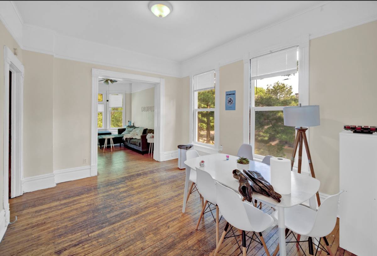 Apartment for rent at 2142 Maple Ave, Evanston, IL 60201