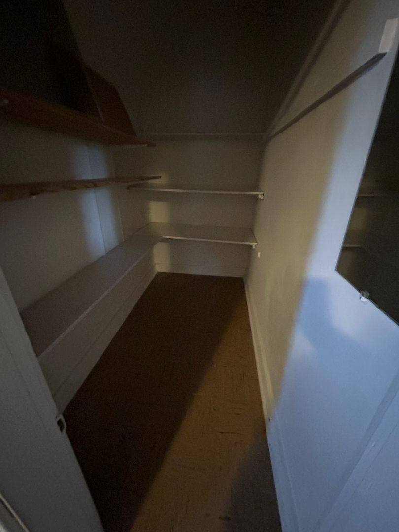 Apartment for rent at 1512 Market St, La Crosse, WI 54601