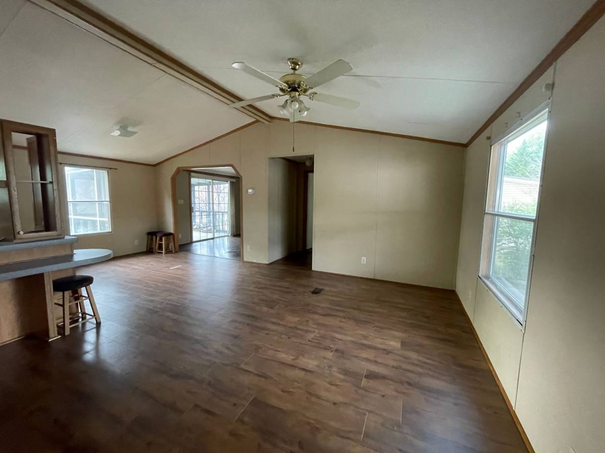 Apartment for rent at 3602 Wellington Lane, Louisville, TN 37777