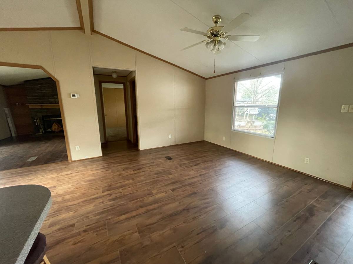 Apartment for rent at 3602 Wellington Lane, Louisville, TN 37777