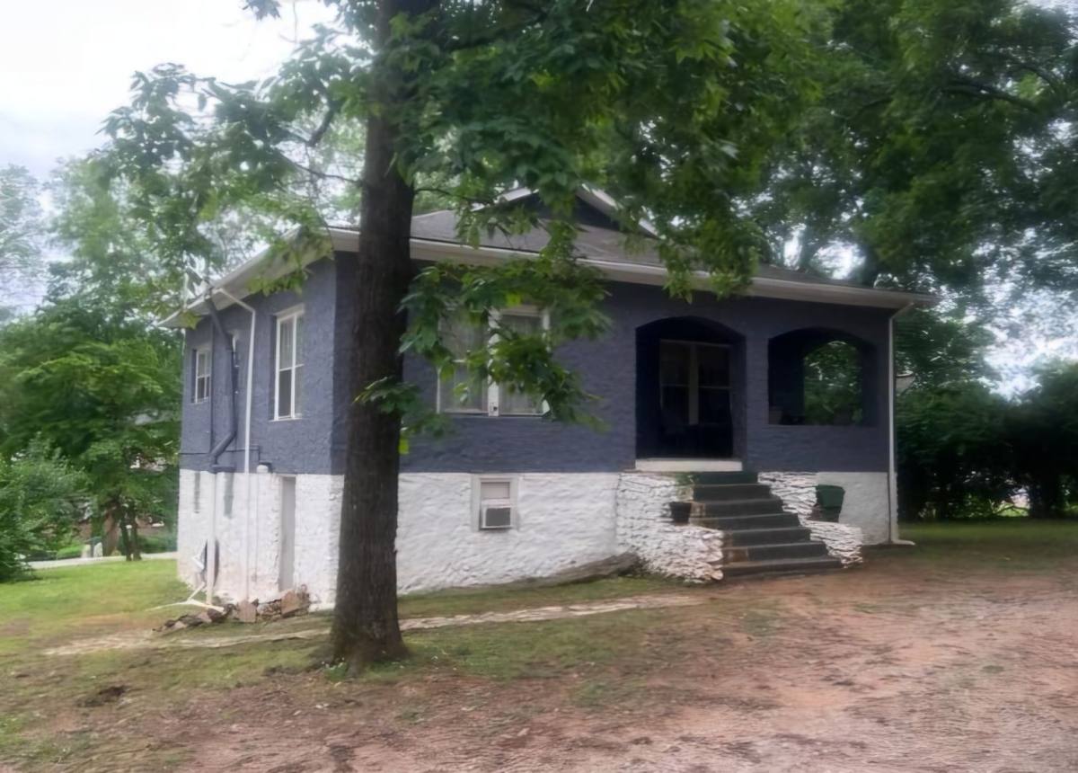 House for rent at 1908 Toll Gate Rd SE, Huntsville, AL 35801