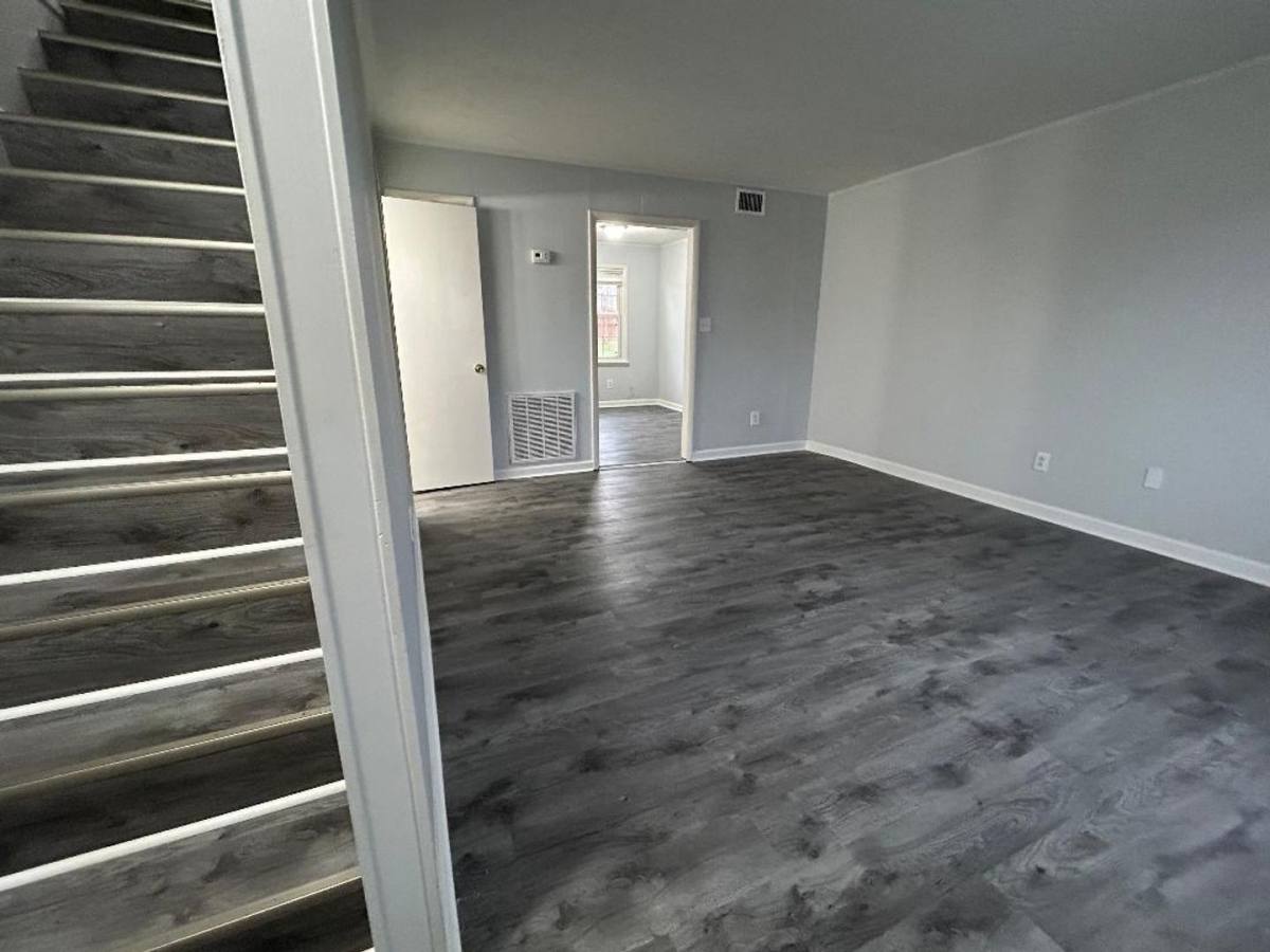 Apartment for rent at 1740 Bonham Rd, Bristol, VA 24201