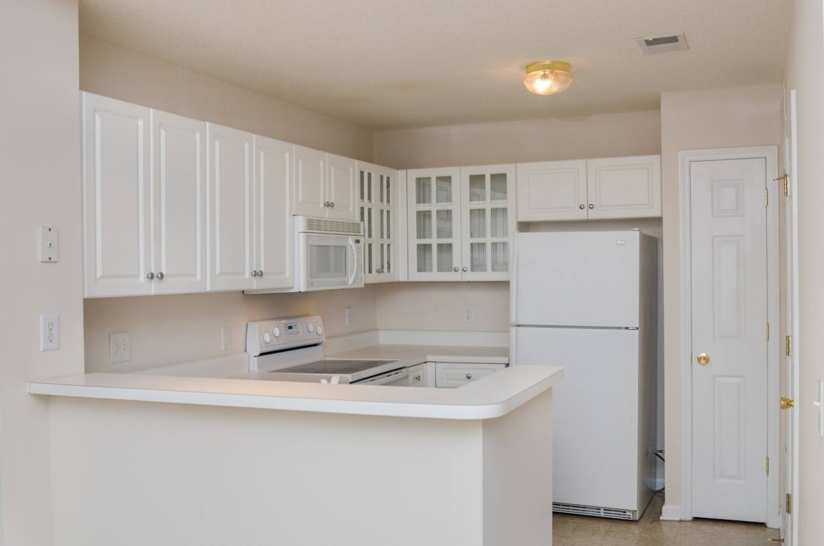 Condo for rent at 4140 Breezewood Dr, Wilmington, NC 28412