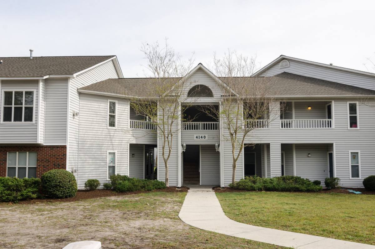 Condo for rent at 4140 Breezewood Dr, Wilmington, NC 28412