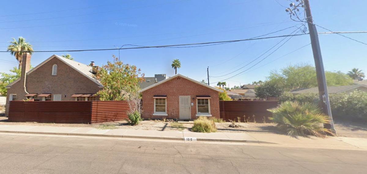 House for rent at 1010 E Coronado Rd, Phoenix, AZ 85006