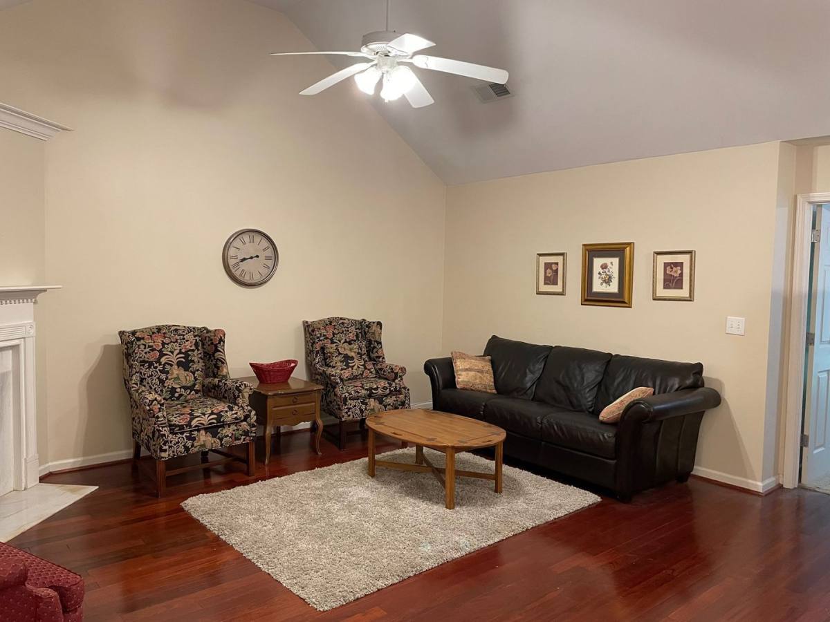 Townhouse for rent at 126 Hayesbury Court, Pelham, AL 35124