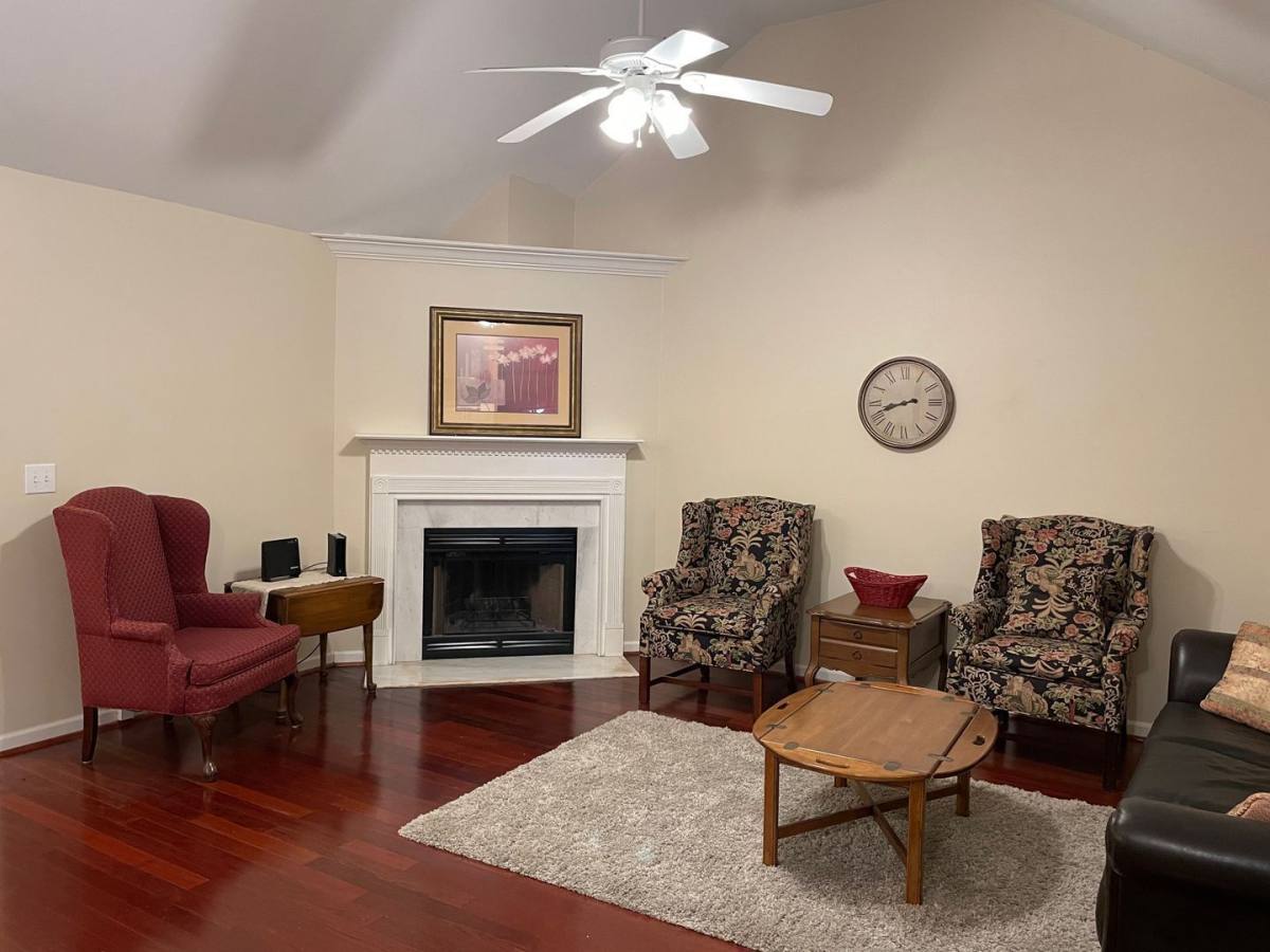 Townhouse for rent at 126 Hayesbury Court, Pelham, AL 35124