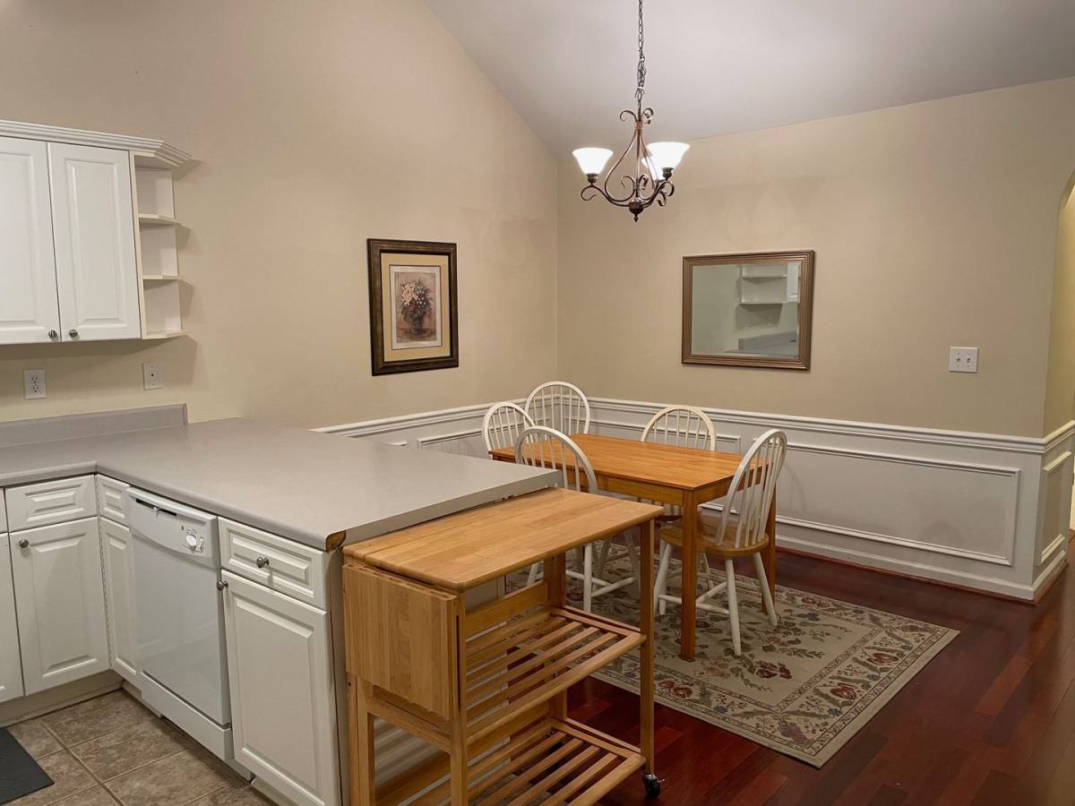 Townhouse for rent at 126 Hayesbury Court, Pelham, AL 35124