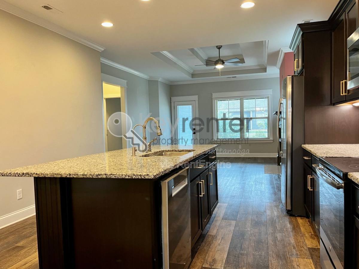 House for rent at 8528 Amberwing Circle, Ooltewah, TN 37363