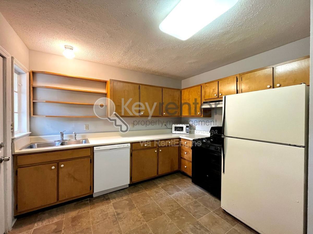 Apartment for rent at 1275 Duane Rd, Chattanooga, TN 37405