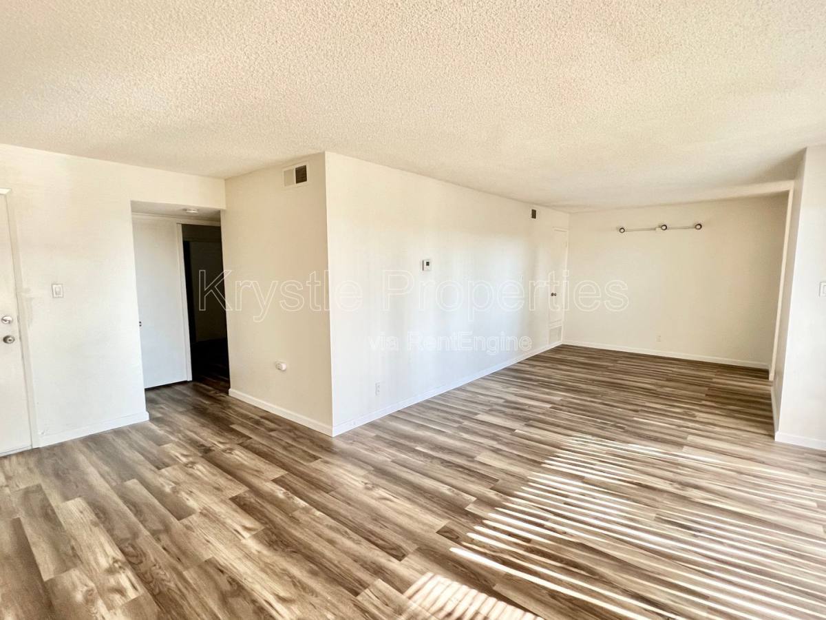 Condo for rent at 355 Parkview Terrace #H5, Vallejo, CA 94589