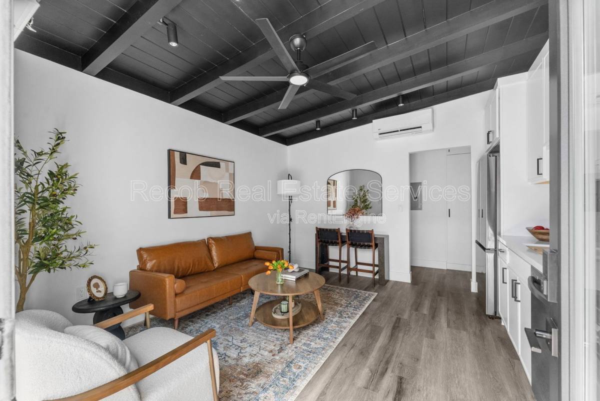 Apartment for rent at 2722 Nye St #2, San Diego, CA 92111