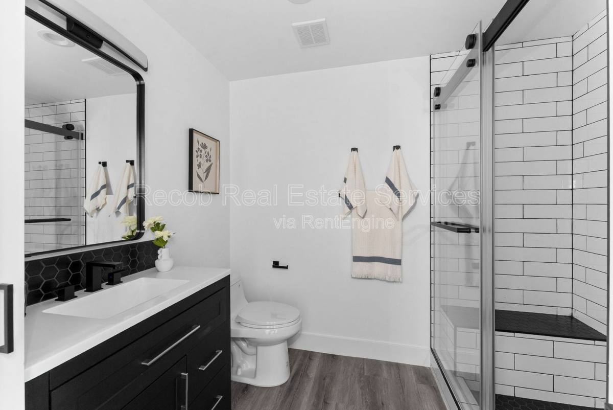 Apartment for rent at 2722 Nye St #2, San Diego, CA 92111