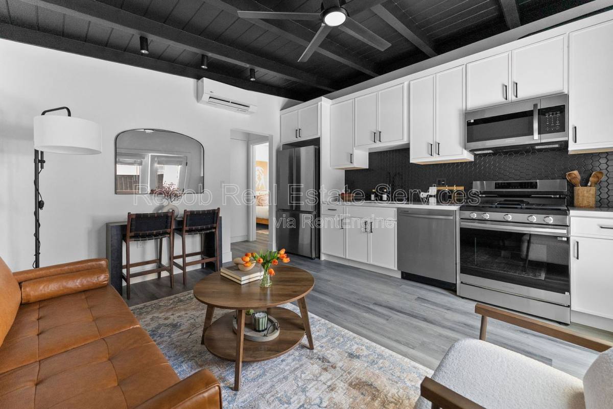 Apartment for rent at 2722 Nye St #2, San Diego, CA 92111