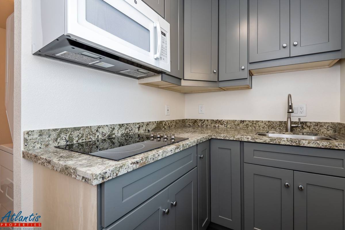 Apartment for rent at 123 Bixby St, Santa Cruz, CA 95060
