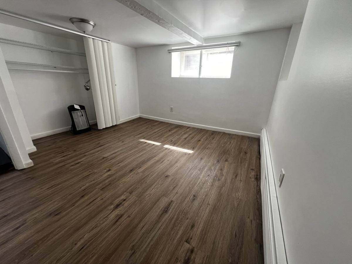 Apartment for rent at 42 Lincoln St, Fairview, NJ 07022