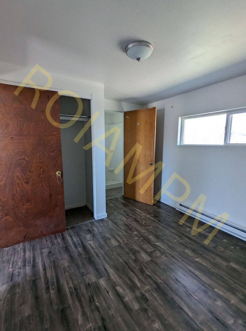 Apartment for rent at 117 119 Main St, Hazelton, ID 83335