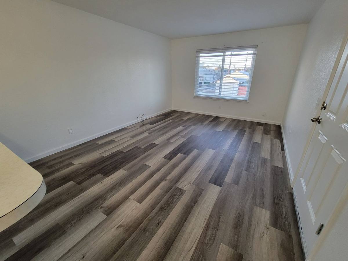 Apartment for rent at 307 Colusa St, Orland, CA 95963