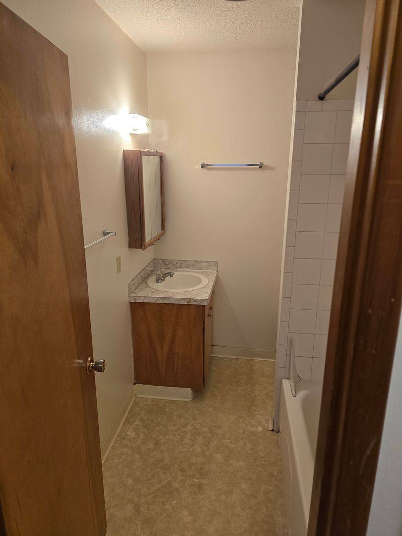 Apartment for rent at 11275 SE 27th Ave, Portland, OR 97222