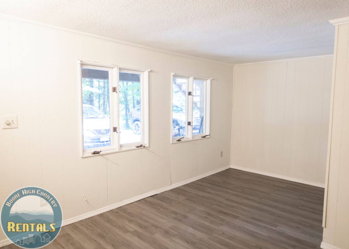 Apartment for rent at 160 Evening Shade Dr, Boone, NC 28607