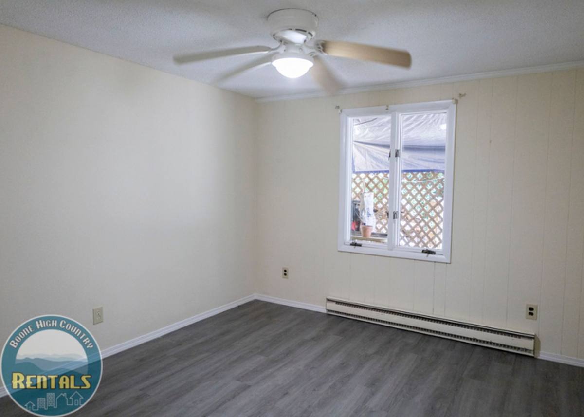 Apartment for rent at 160 Evening Shade Dr, Boone, NC 28607