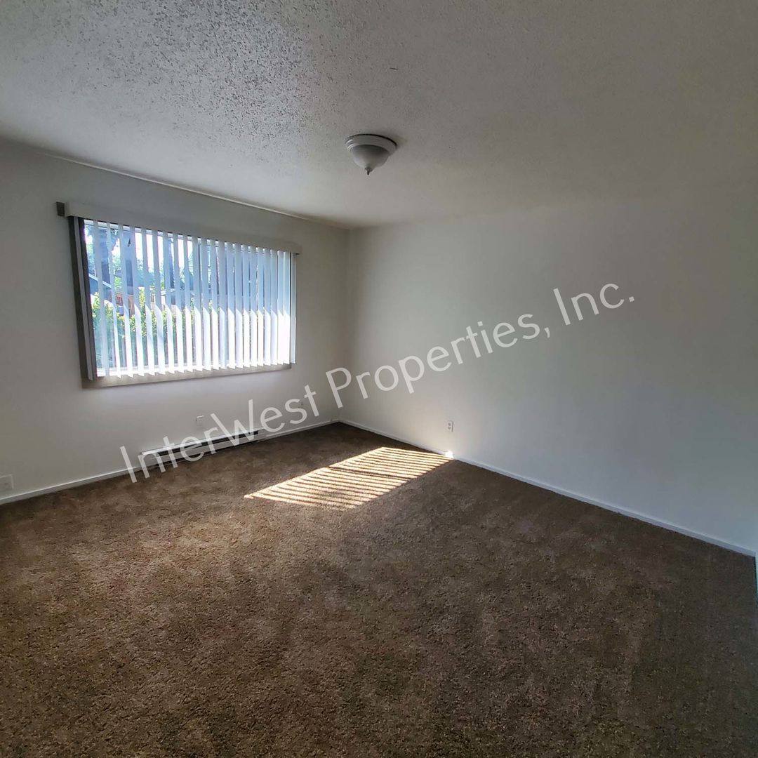 Apartment for rent at 11706 E Burnside St, Portland, OR 97216