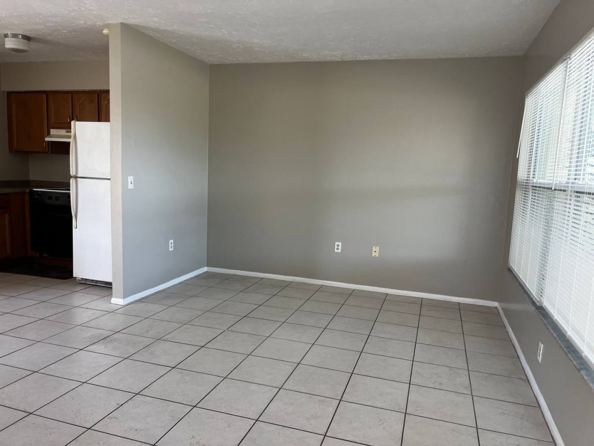 House for rent at 558 Briarwood Rd, Venice, FL 34293