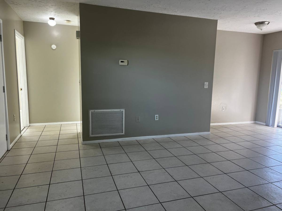 House for rent at 558 Briarwood Rd, Venice, FL 34293