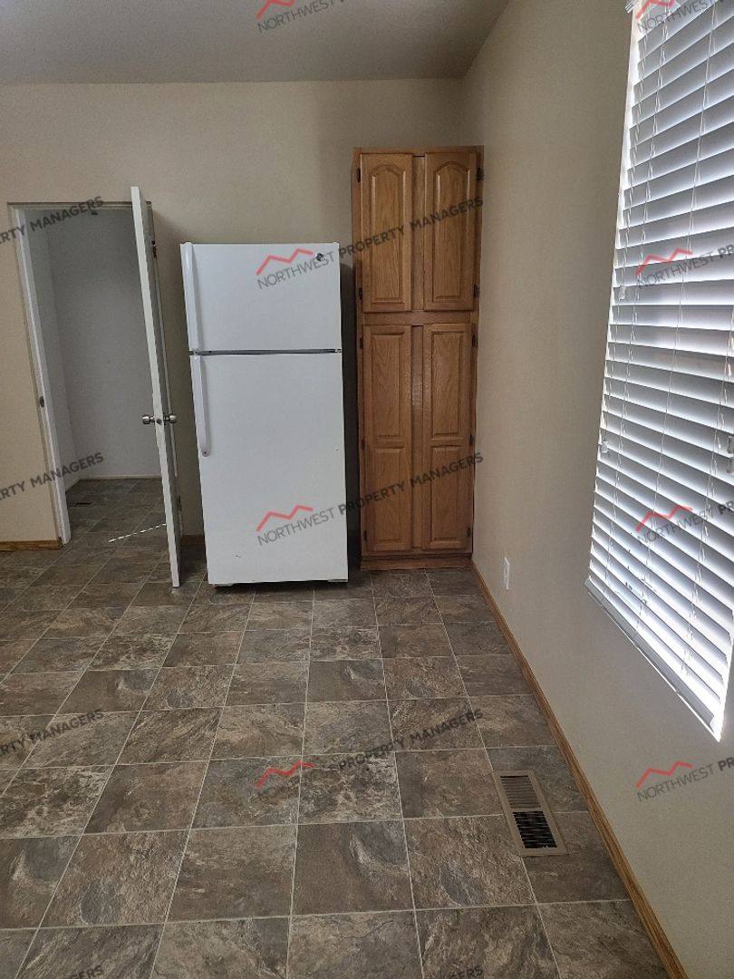 House for rent at 848 NW Maryland Ave, Chehalis, WA 98532